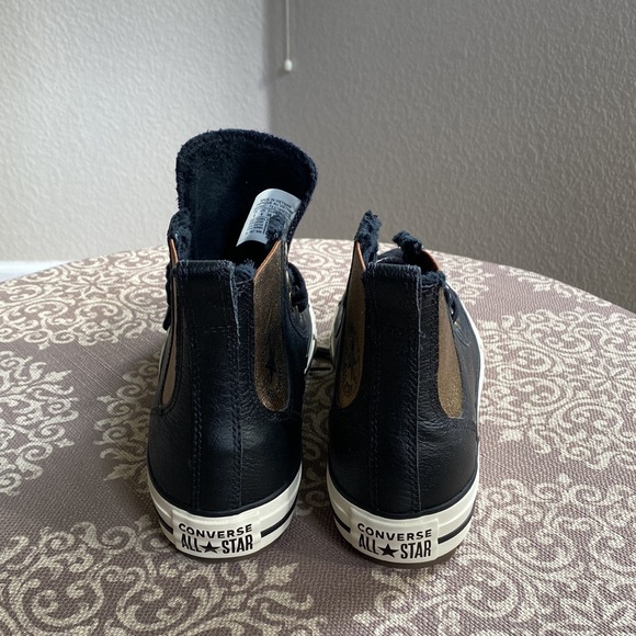 Fur lined Converse Booties - Picture 4 of 8